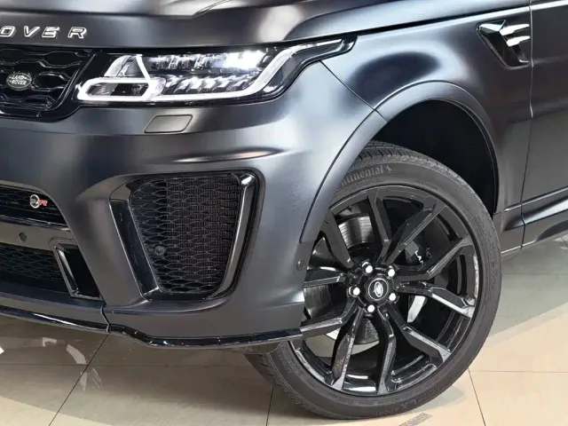 Land Rover Range Rover Sport — Фото автомобиля 10