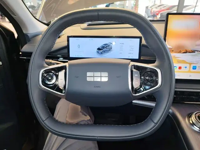 Geely Galaxy E5 — Фото автомобиля 10