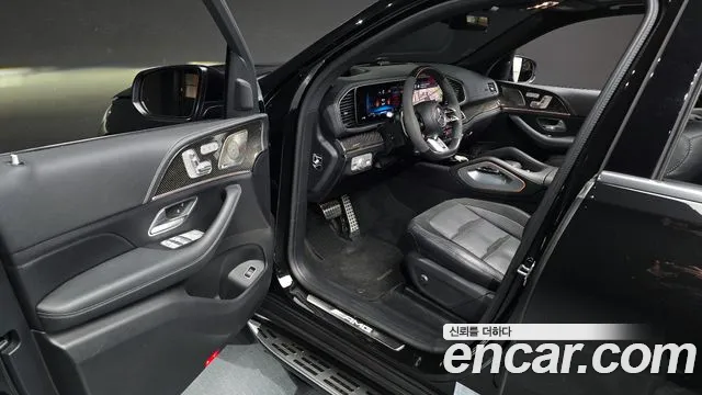 Mercedes-Benz GLE-Class — Фото автомобиля 10