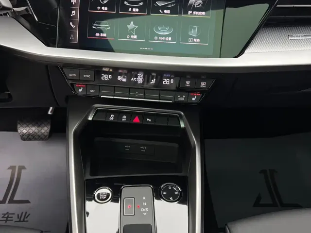 Audi A3 — Фото автомобиля 12