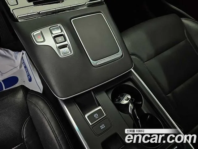 Hyundai Grandeur Grandeur (New) — Фото автомобиля 8