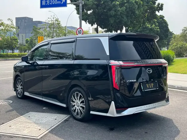 GAC Trumpchi Trumpchi E9 2024 E9 Champion Edition — Фото автомобиля 11