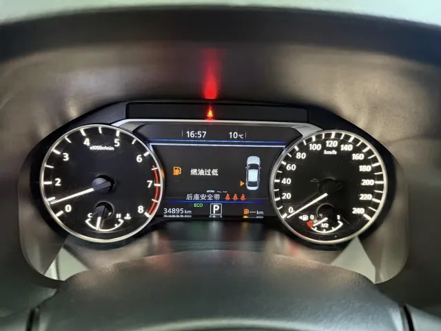 Nissan Teana — Фото автомобиля 11