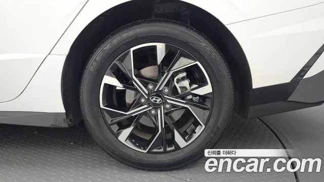 Hyundai Sonata Sonata Edge(DN8) 2.0 LPG(Коммерческий) — Фото автомобиля 20