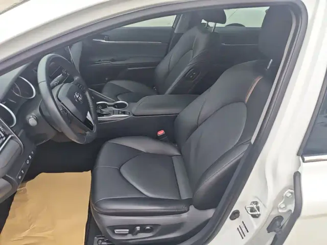 Toyota Camry — Фото автомобиля 14