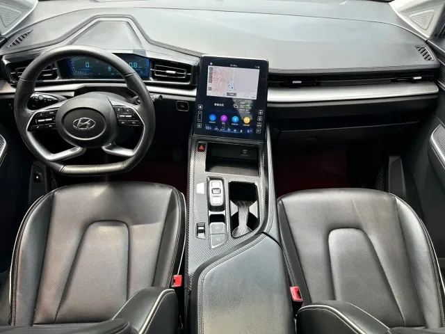 Hyundai Custo — Фото автомобиля 19