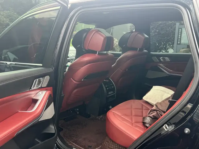 BMW X5 — Фото автомобиля 11