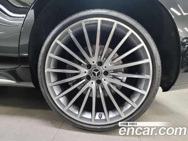 Mercedes-Benz S-Class — Фото автомобиля 19