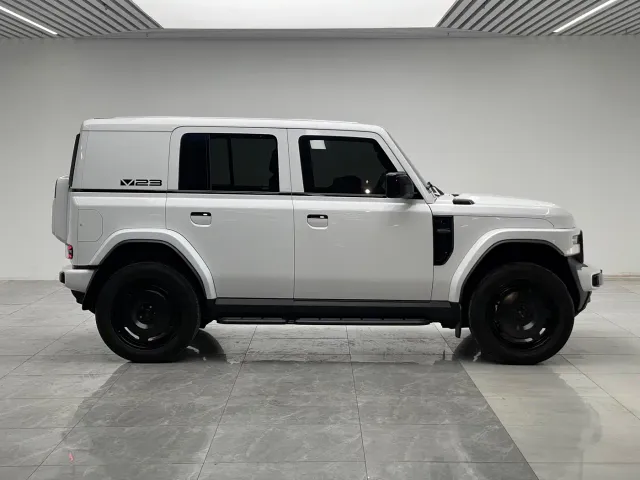 iCAR V23 — Фото автомобиля 8