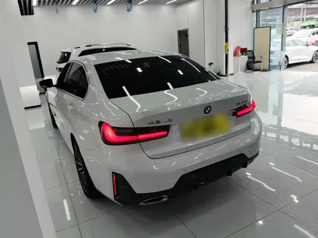 BMW 3 Series — Фото автомобиля 4