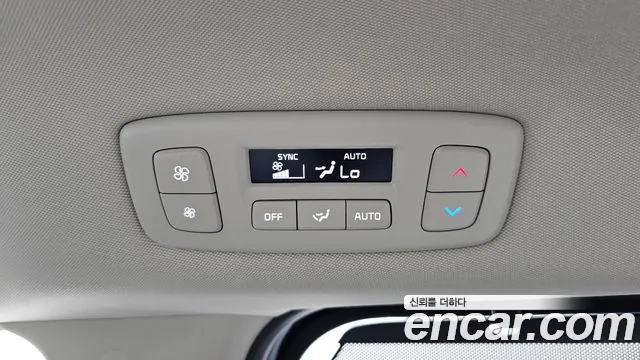 Kia Canival — Фото автомобиля 29