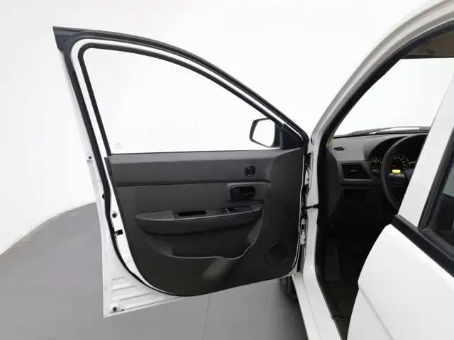 Wuling Hongguang — Фото автомобиля 8