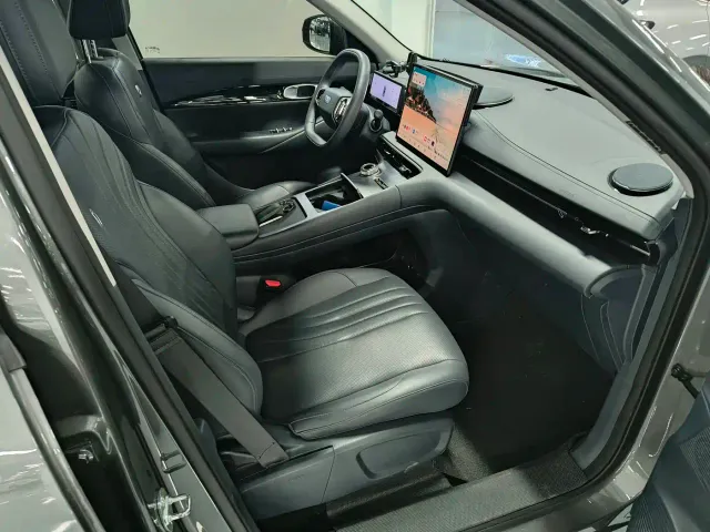 Geely Galaxy E5 — Фото автомобиля 13