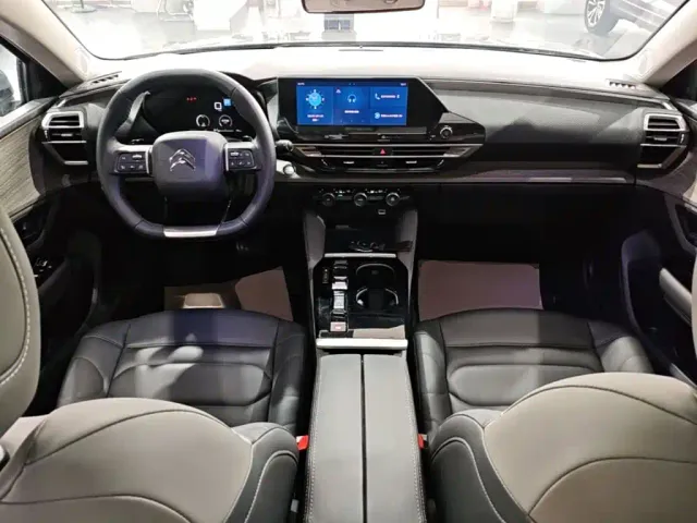 Citroen C5 X — Фото автомобиля 9