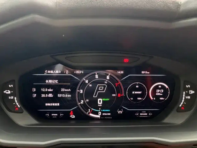 Lamborghini Urus — Фото автомобиля 15