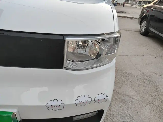 Wuling Hongguang Mini EV — Фото автомобиля 23