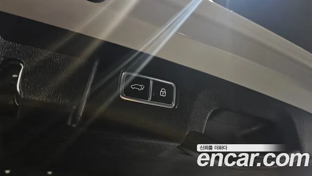 Kia Sorento Sorento 4-е поколение Бензин 2.5T 4WD — Фото автомобиля 20