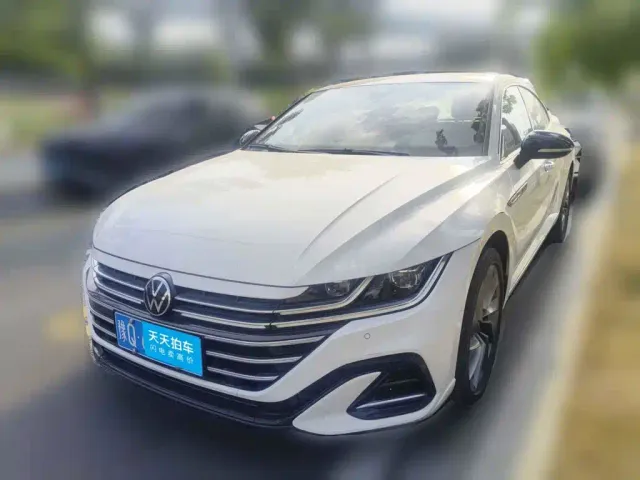 Фотография автомобиля — Volkswagen CC