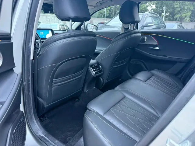 Chery Arrizo 8 — Фото автомобиля 9