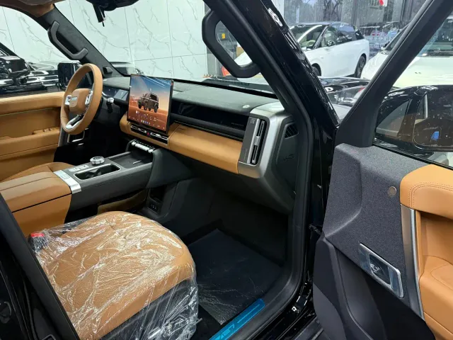 iCAR V27 — Фото автомобиля 5