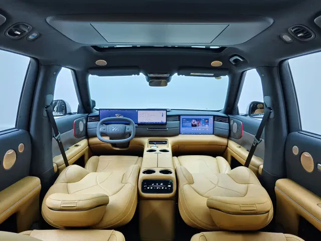 IM Motors LS8 — Фото автомобиля 14