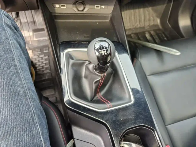 MG MG5 2021 Model 180DVVT Manual Youth Luxury Edition — Фото автомобиля 13