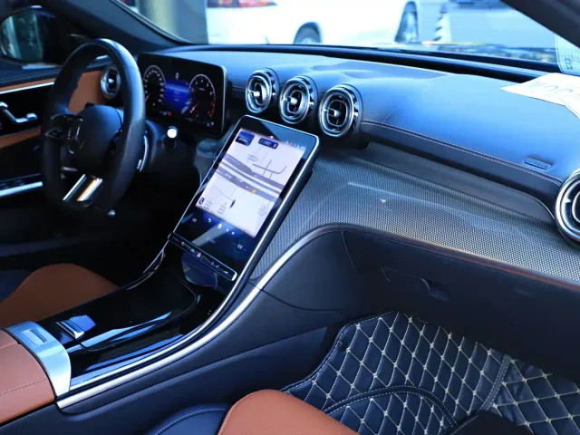 Mercedes-Benz C-Class — Фото автомобиля 20