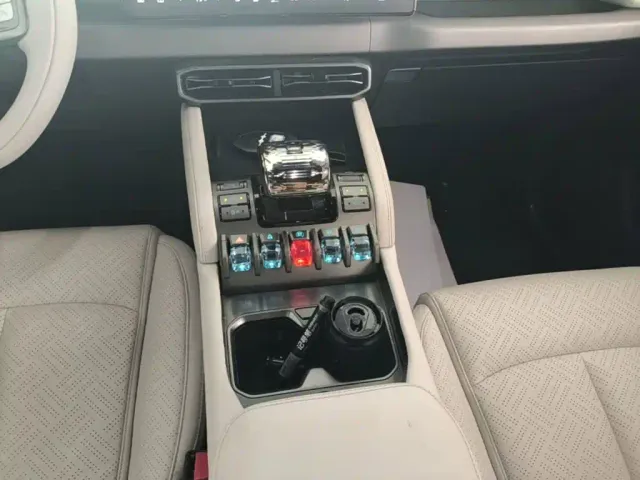 BYD FangChengBao Titanium 3 — Фото автомобиля 13