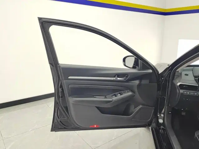 Nissan Teana — Фото автомобиля 7