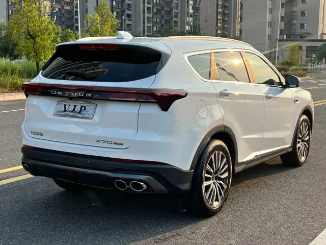 Jetour X70 Plus — Фото автомобиля 6