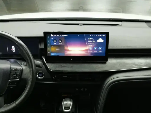 Toyota Camry 2024 2.0G Premium Edition — Фото автомобиля 12