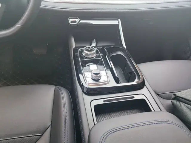 Ford Lingrui — Фото автомобиля 13