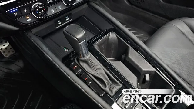 Honda Accord — Фото автомобиля 9