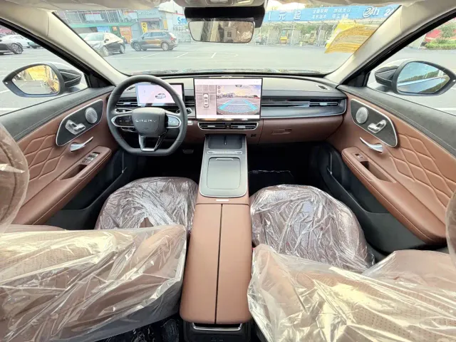 Chery Arrizo 8 PRO — Фото автомобиля 13