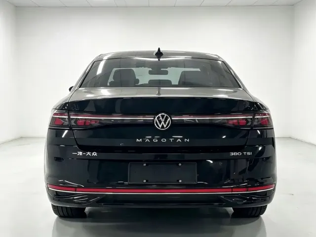 Volkswagen Magotan — Фото автомобиля 4