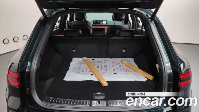 Genesis GV70 2.5T Бензин 2WD — Фото автомобиля 20