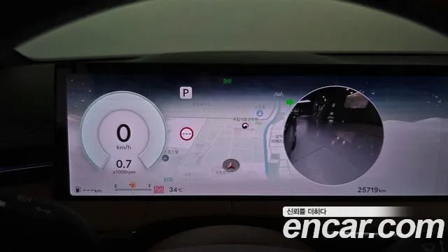 Genesis GV70 3.5T Бензин AWD — Фото автомобиля 8
