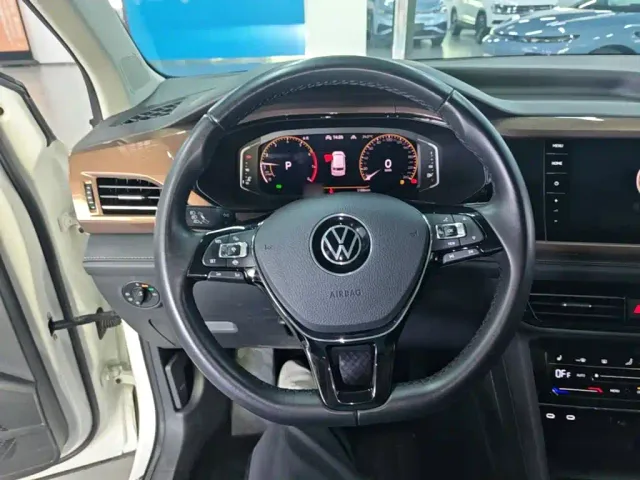 Volkswagen Tharu — Фото автомобиля 10