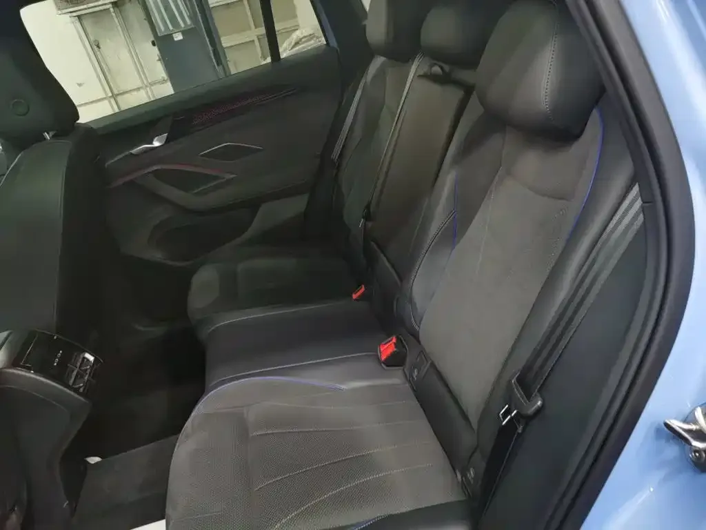 Volkswagen Tiguan L 2024 PRO 380TSI 4WD R-Line Premium Edition — Фото автомобиля 12