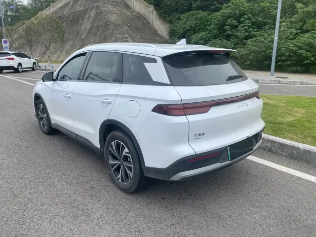 BYD Song Pro — Фото автомобиля 7