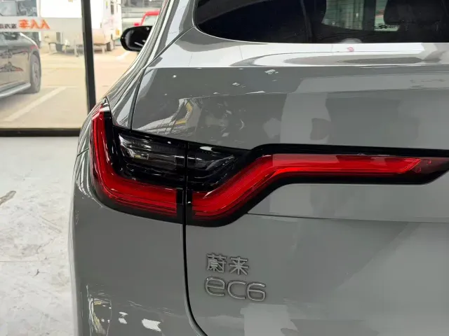 Nio EC6 — Фото автомобиля 18