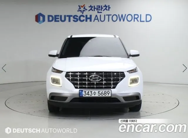 Hyundai Venue — Фото автомобиля 3