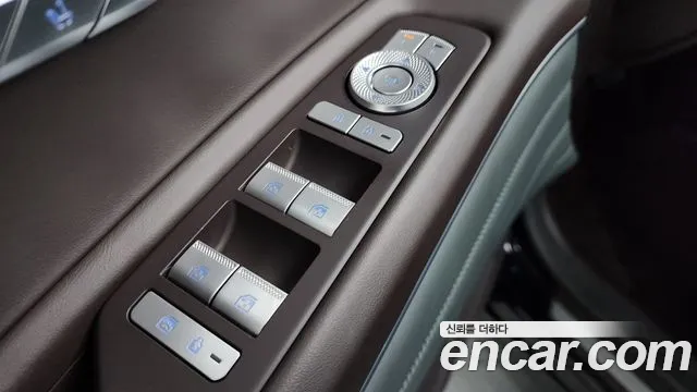 Genesis GV80 — Фото автомобиля 29