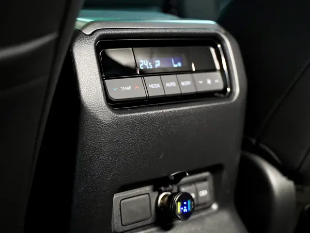 Toyota Prado — Фото автомобиля 20
