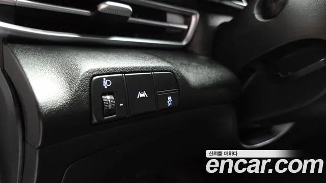 Hyundai Avante CN7 — Фото автомобиля 14