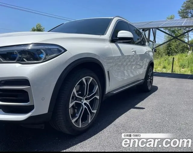 BMW X5 — Фото автомобиля 3