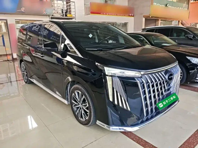 GAC Trumpchi M8 — Фото автомобиля 3