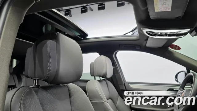 Porsche Macan — Фото автомобиля 20