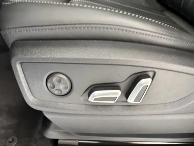 Audi Q5L — Фото автомобиля 12