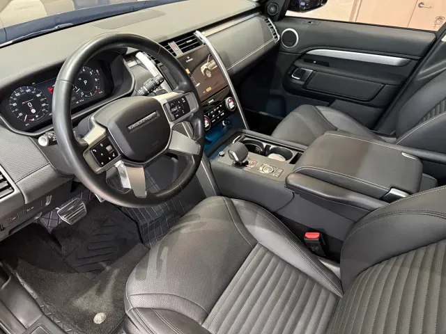 Land Rover Discovery — Фото автомобиля 5